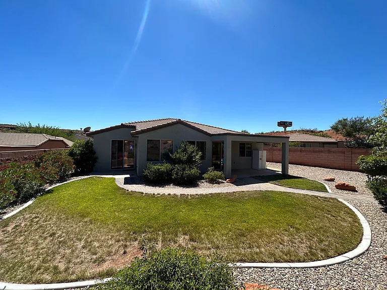 2094 N Red Mountain Rd — Photo 23