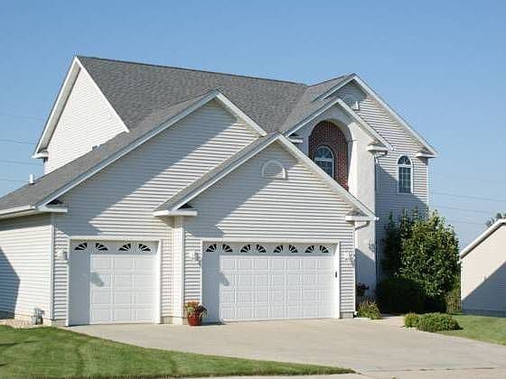 1st image of 3611 Pheasant Dr