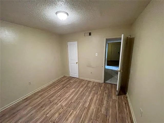 4554 Y.a. Tittle Ave #2 — Photo 7
