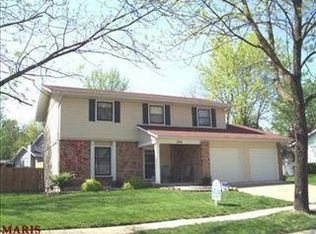 1309 Weatherby Dr, Saint Louis, MO 63146