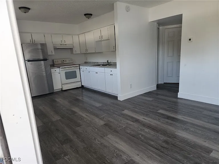 2670 Broadway #6 — Photo 7