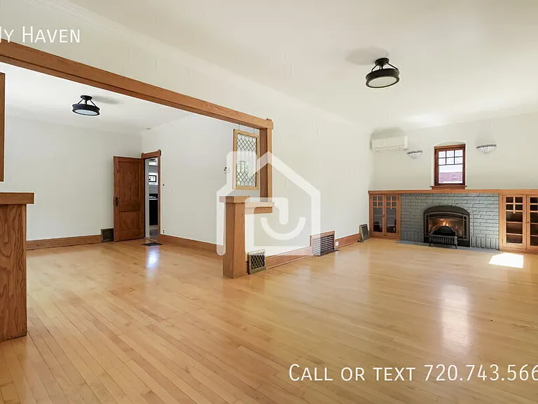 1121 S Williams St — Photo 7