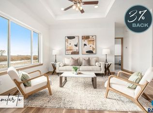 9200 W Counsel St, Sioux Falls, SD 57106