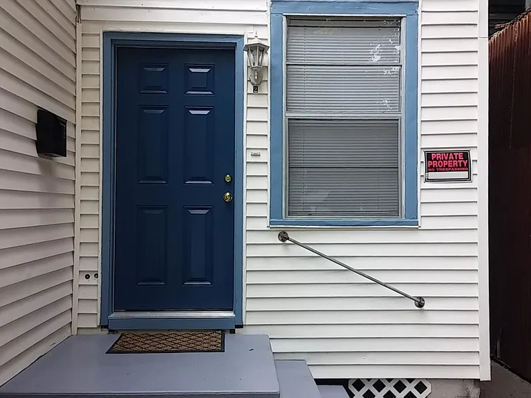 1220 Adams St #2 — Photo 1