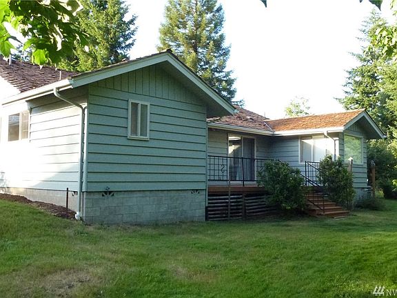Fruit trees, private patio.