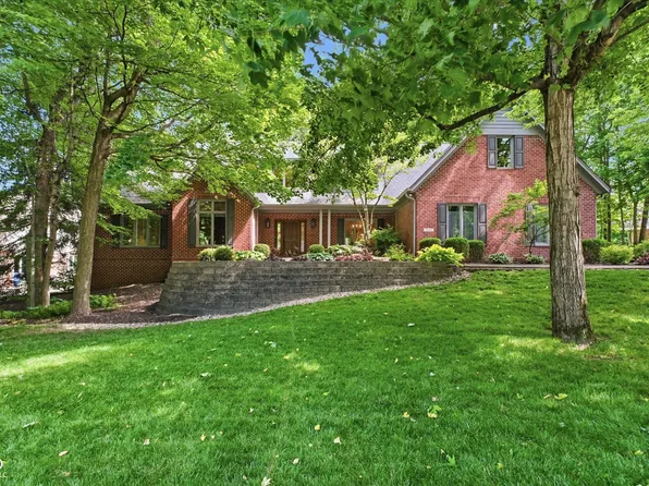 4643 Hickory Ct, Zionsville, IN 46077