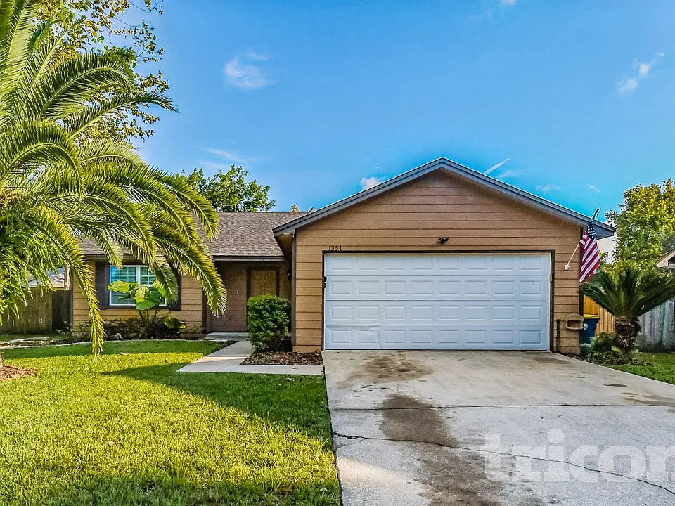 1351 Trotters Walk Way