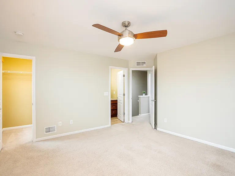 27844 Hopkins Dr — Photo 22