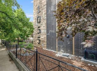 1055 N Corona St APT 202, Denver, CO 80218