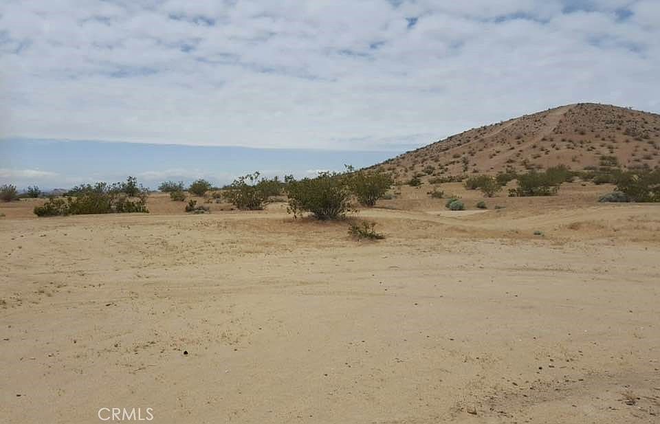 1st image of 983 Kern Ct Tract 3195