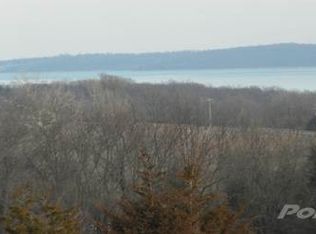 S 29 T 13s #R, Lawrence, KS 66045