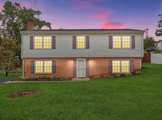 3938 Vauxhall Rd, Roanoke, VA 24018