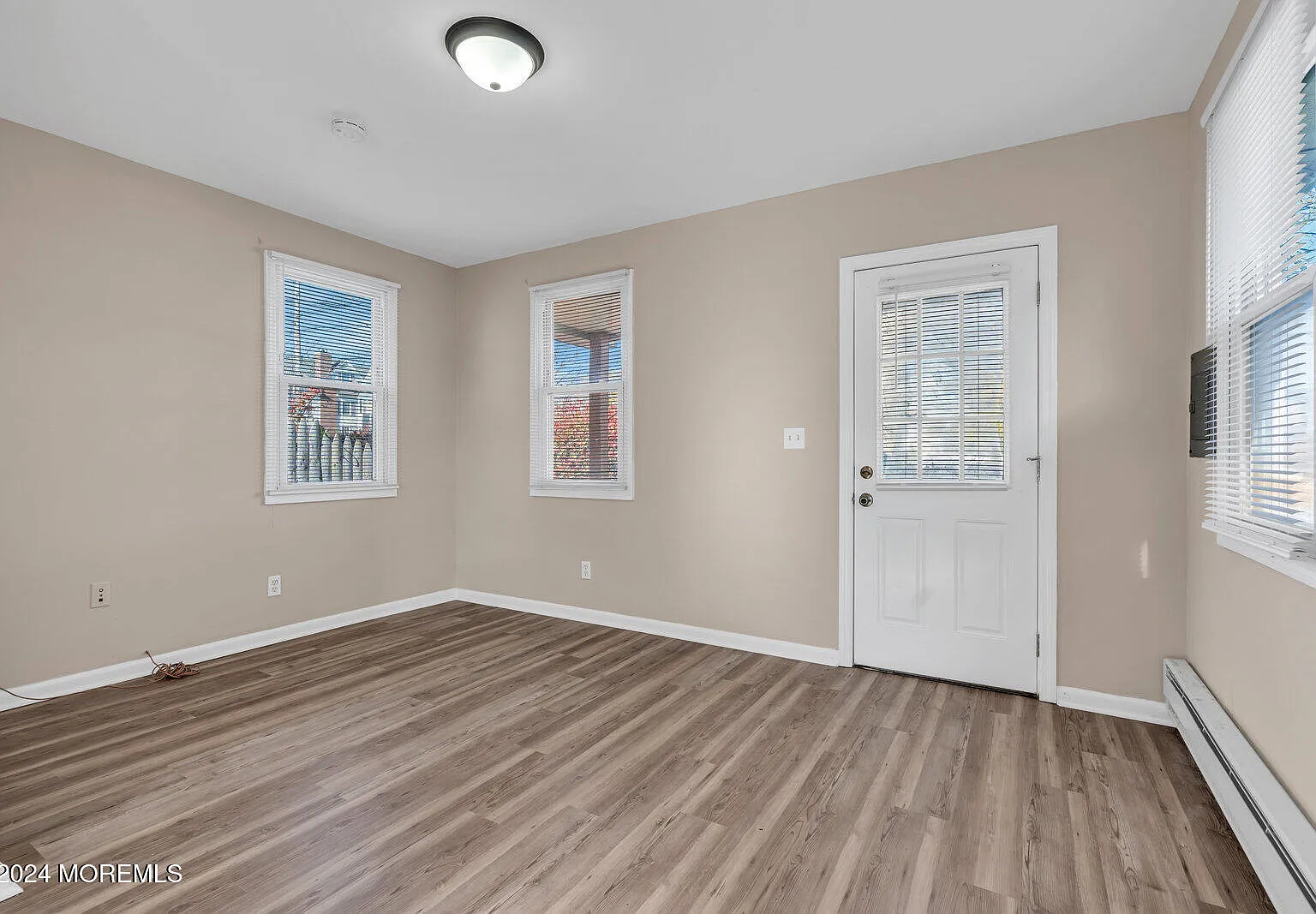 Studio, $1,800 — Photo 3