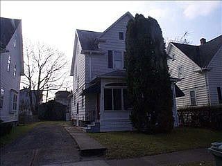 2nd image of 165 Farragut St