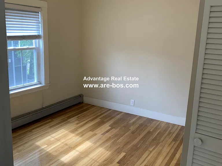 15 Harding St #2 — Photo 5