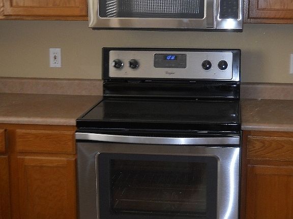 3rd image of 12049 W Scotts Dr