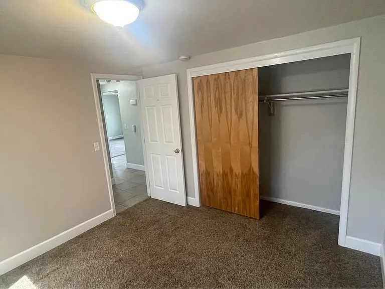 Unit Photo