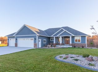109 Sienna Cir, Mankato, MN 56001