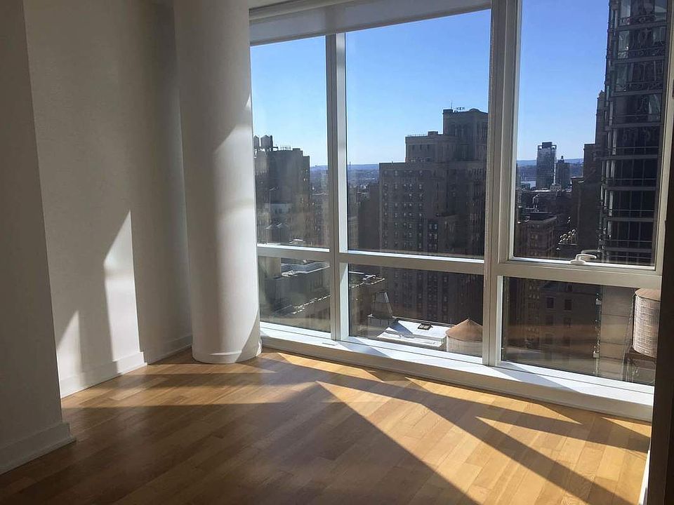 1st image of 885 6th Ave APT 30A