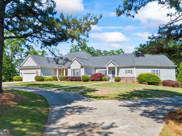 160 Evans Dr, Bogart, GA 30622