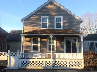 36 Pond Ave, Newport, RI 02840