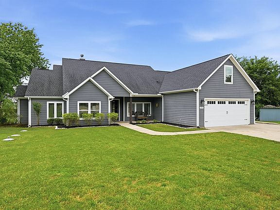 2nd image of 206 Modoc Trl