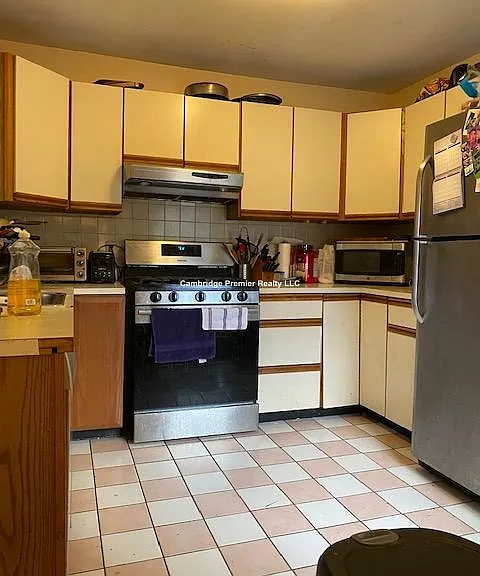 Pleasant Pl — Photo 21