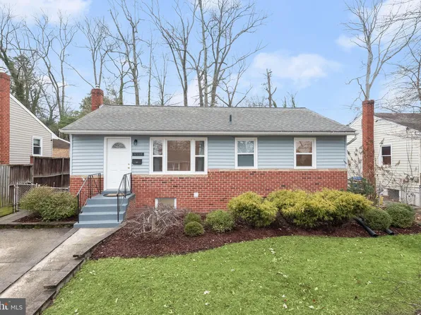 6115 Ruatan St, College Park, MD 20740