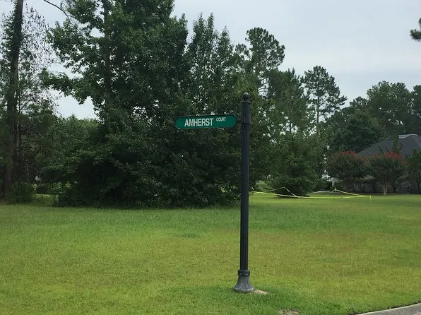 574 Chatham Ct NW, Calabash, NC 28467