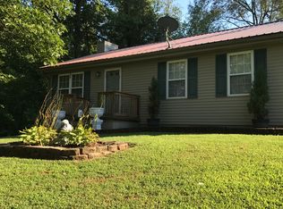 12135 Tom Smith Rd, Henderson, KY 42420