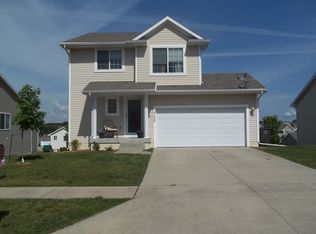 2726 Brockway Dr, Des Moines, IA 50320