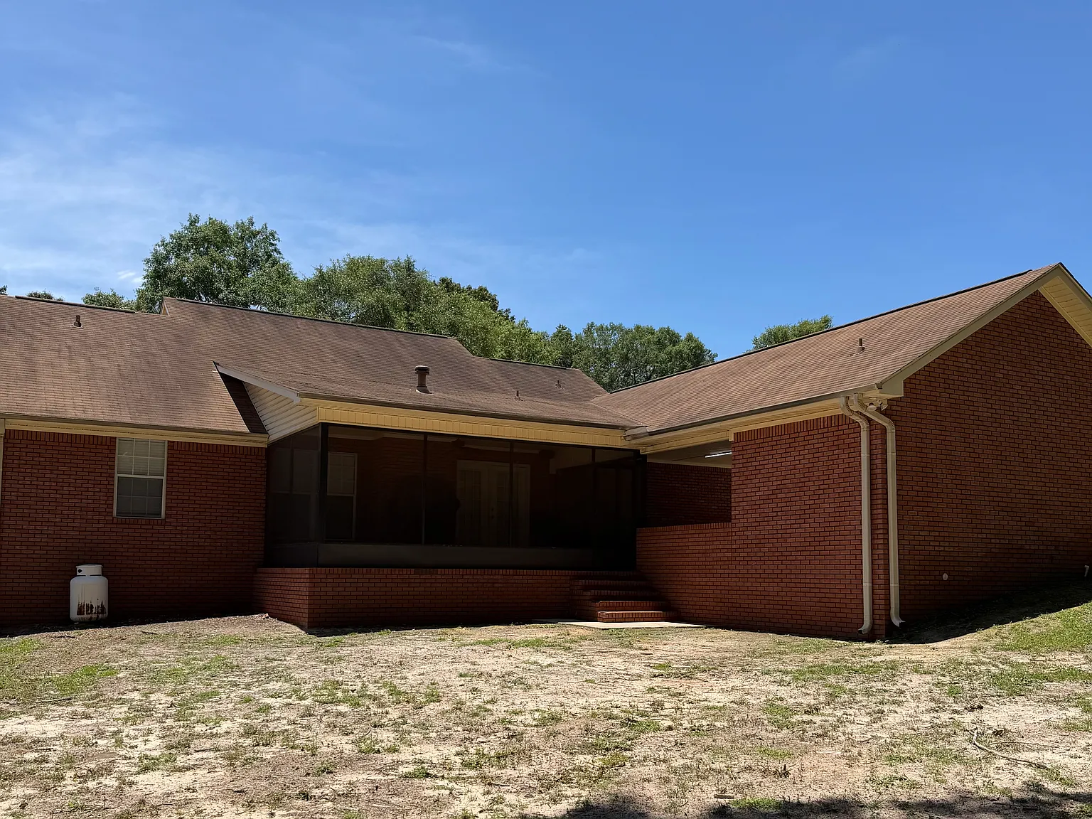 3 bed, 2.5 bath, 2178 sqft, $2,250 — Photo 3