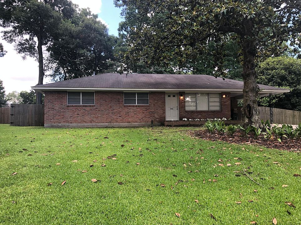 1st image of 946 Highland Park Dr