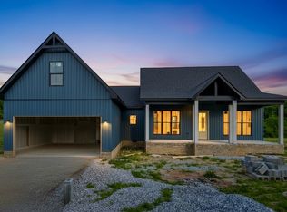 1870 Southside Rd, Southside, TN 37171