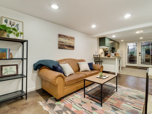 (undisclosed Address)