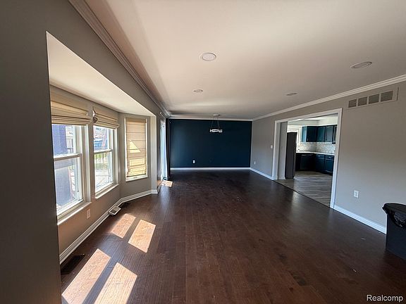 2nd image of 35826 Foothill Dr
