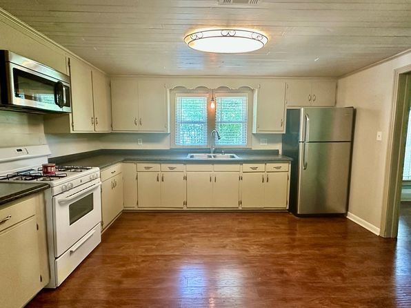 1633 New Sight Dr NE, Brookhaven, MS 39601