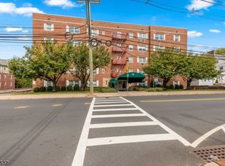 18 Springfield Ave APT 1C, Cranford, NJ 07016