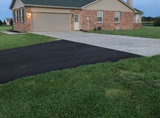 164 W 800 N, Uniondale, IN 46791