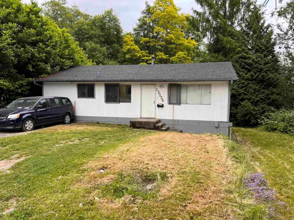 13256 Shakespeare Pl, Surrey, BC V3W 6C9
