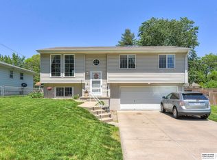 12578 O St, Omaha, NE 68137