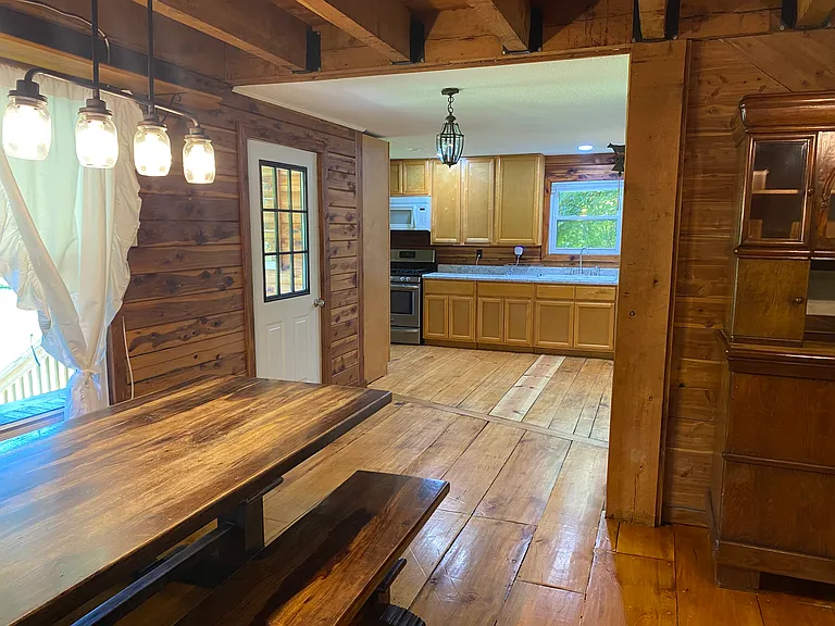 195 Emerald Dr #B — Photo 32