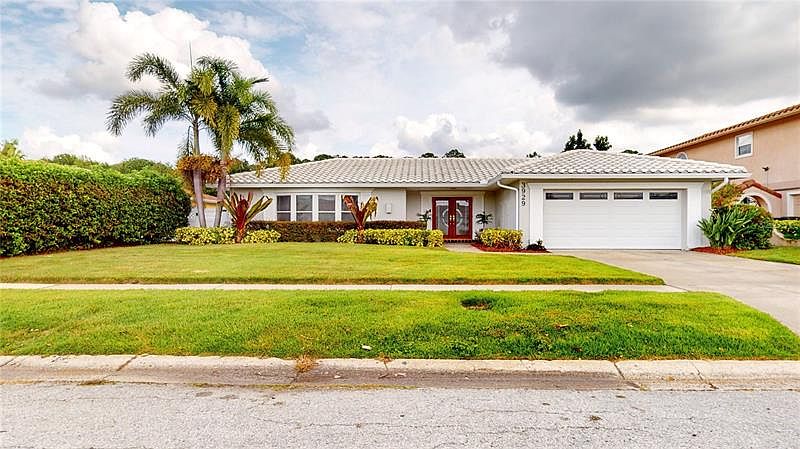 1st image of 3929 Doral Dr