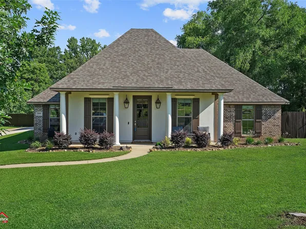 4101 Periwinkle Ln, Benton, LA 71006
