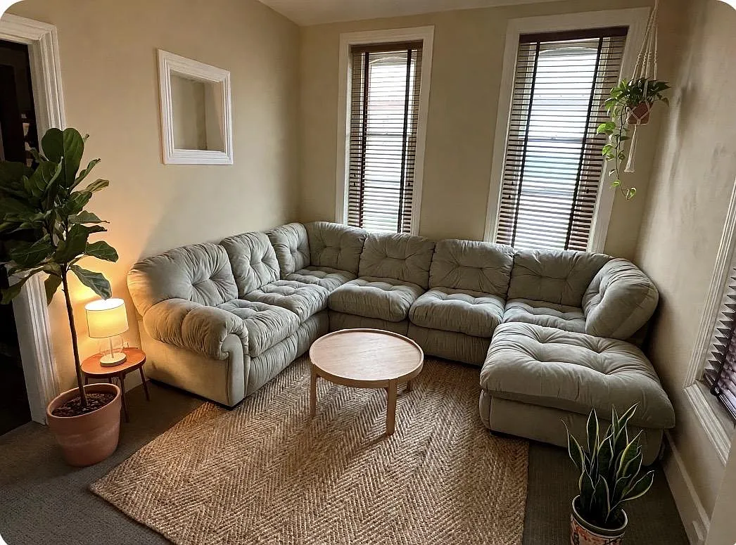4 bed, 2.0 bath, 1700 sqft, $1,009 — Photo 3