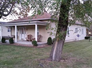 600 N 3rd St, Clinton, MO 64735
