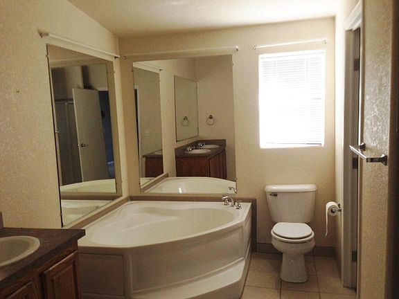 2nd image of 4138 County Road 516