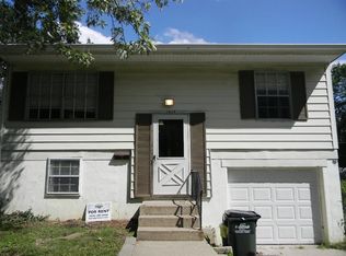 1419 N Osage Trl, Independence, MO 64058