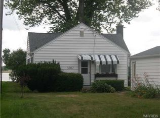 3767 E River Rd, Grand Island, NY 14072