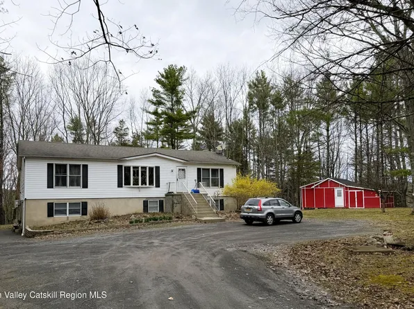 164 Frank Hitchcock Road, Cairo, NY 12413